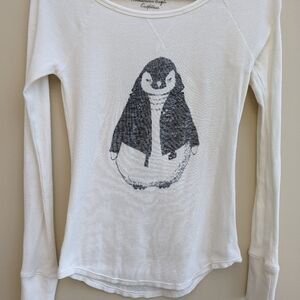 Like New, American Eagle, Cute Penguin Shirt